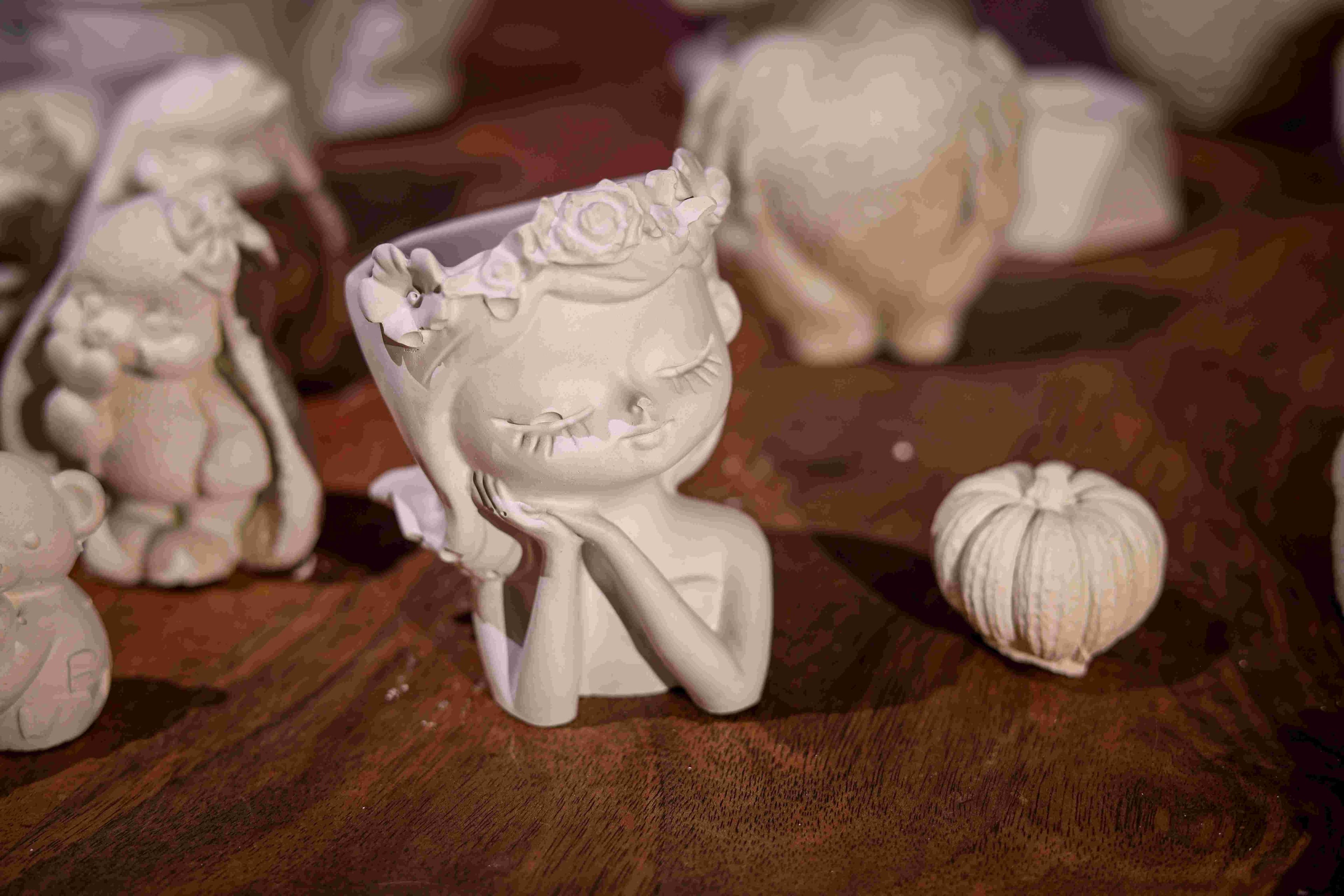 Гипсово Ангелче